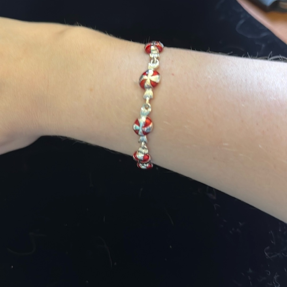 Dainty Red and Silver Peppermint Swirl Design Bracelet - Picture 1 of 4
